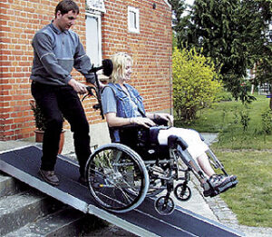 Przenośne rampy podjazdowe dla wózków inwalidzkich