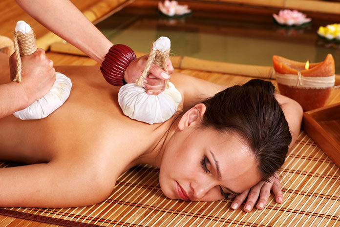 Przygotuj ciało do sezonu narciarskiego - skuś się na masaż tajski