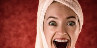 Gdzie wyrzucać mokre ręczniki papierowe?