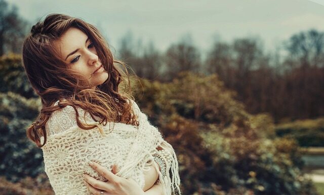 Czy można spuścić włosy w toalecie?