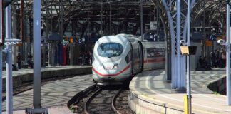 Jak odtłuścić okulary?